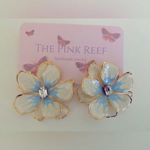 Anthropologie x The Pink Reef Handpainted Flower Earrings in Sky Blue and White
